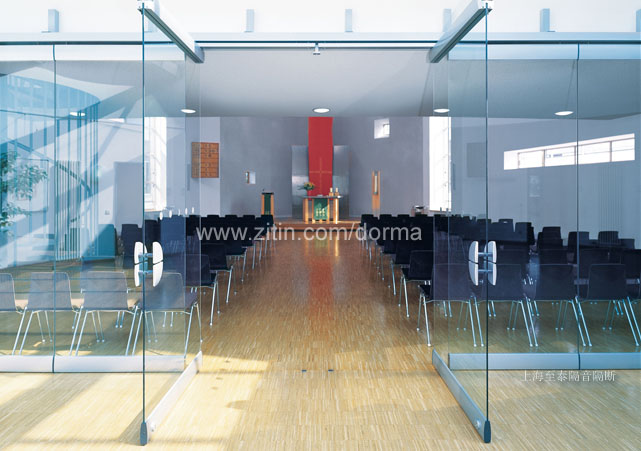 多瑪隔斷Varitrans移動玻璃隔斷