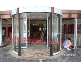 兩翼旋轉(zhuǎn)門(mén)