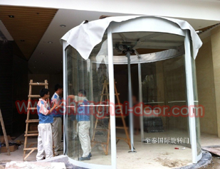 三翼旋轉(zhuǎn)門(mén)